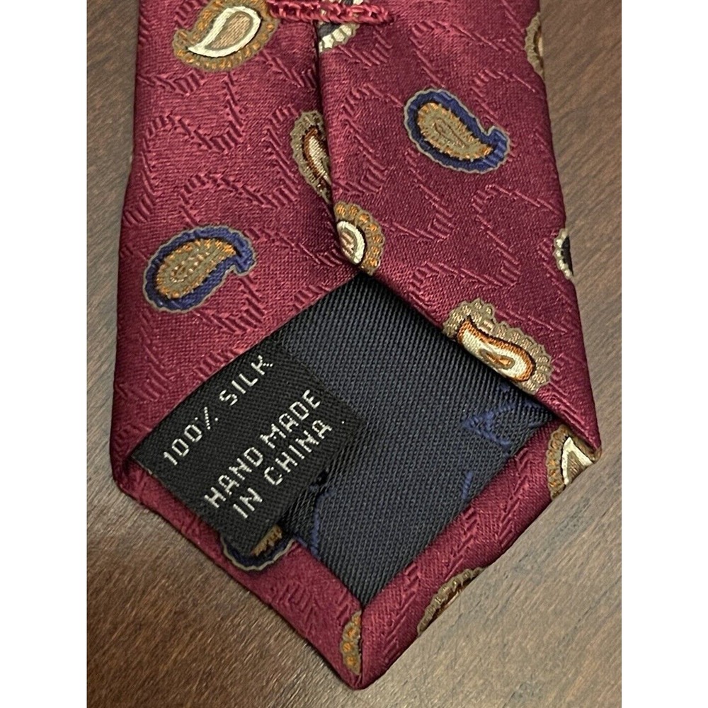 Jos. A. Bank Executive Collection Burgundy Hand Made 100% Silk Made In China - Picture 7 of 9